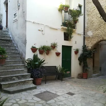 La Piazzetta Holiday home *